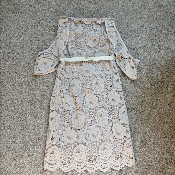 Dress Forum Strapless Cream Lace Dress - Picture 3 of 8